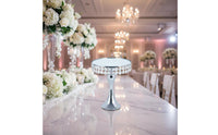 Elegant European Design Wedding Dessert Tray Stand Luxury Cupcake Display Tray Sturdy Metal for Restaurant