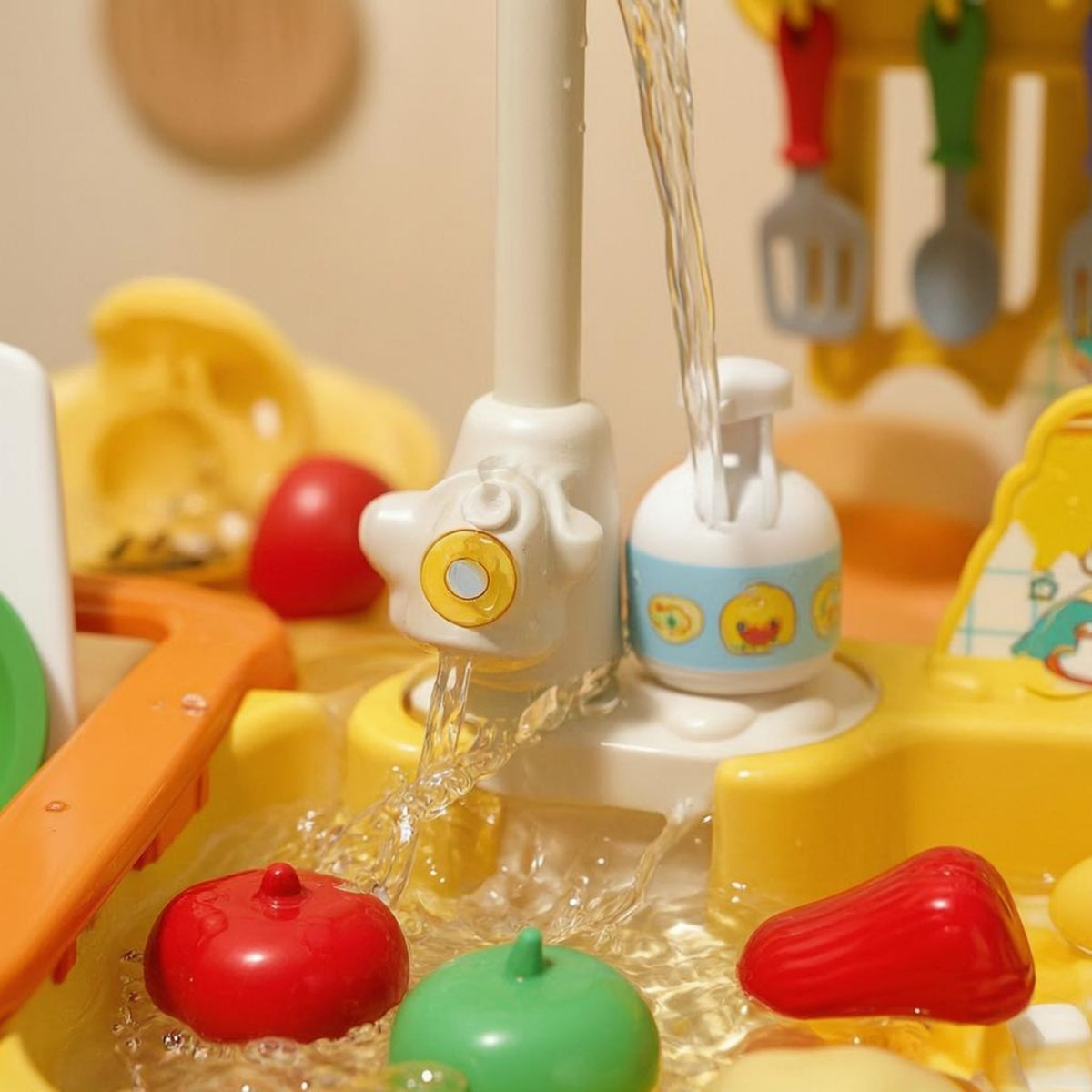 7 L Basin Duck Themed Toy Sink Detachable Legs Toy Sink Set