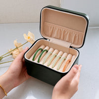 Portable Bracelet Storage Box Hard-Shell Bangle Storage Case Padded Bangle Case with Handle Zippered for Collectors