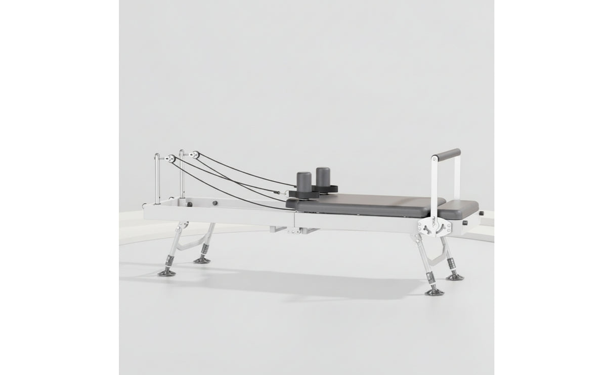 Foldable Pilates Reformer Space-Saving Pilates Reformer Compact Home Gym Equipment for Fitness Enthusiasts, Athletes