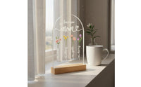 Acrylic Mom Plaque Crystal Clear Floral Table Ornament Unique Design Acrylic Desk Sign for Tabletop Decor