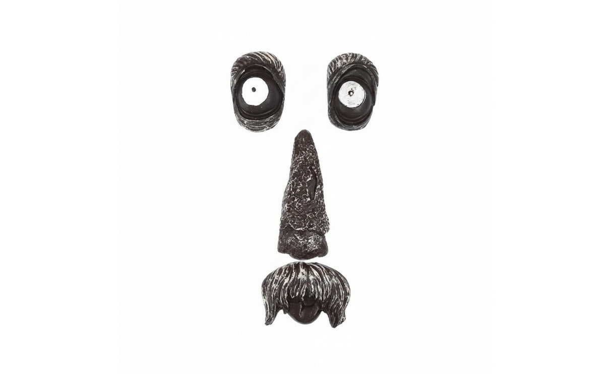 Tree Face Arboreal-Surface-Textured Tree Hugger Resin Garden Decoration for Gardeners, Yard, Patio