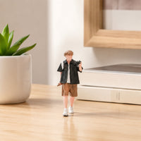 Photographer Miniature Figure Hand Painted Photographer Figurine Resin Miniature with Camera for Diorama, Car Display