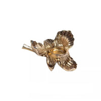 Flower-Shaped Candle Holder Sculpted Flower Candle Holder Floral Candlestick Lustrous Decor Decorative for Homeowners, Tabletop