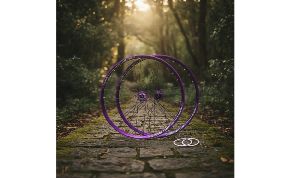 Violet Mountain Bike Wheelset Double Wall Mountain Bike Wheels Lightweight Wheels with Quick-Release Skewers Sturdy for Trail Riding