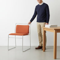 Mid-Century-Century Modern Upholstered Sled Base Chair Soft Padded Backrest Bauhaus Design Dining Chair Seating Furniture for Cafe