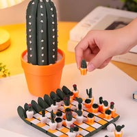 Decorative Cactus Chess Set Tabletop Chess Set with Cactus Pieces Novelty Board Game Allall-Inclusive for Collectors, Gamers, Coffee Table, Desk, Campsite