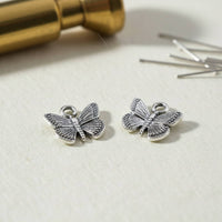 Butterfly Charm Versatile Use Small Butterfly Pendant Resistant Alloy Jewelry Charms for DIY Enthusiasts, Crafters