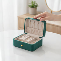 Velvet Jewelry Box Soft-Touch Jewelry Box with Snap Button Portable for Dresser
