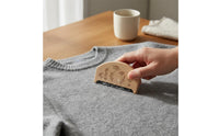3 Pieces Compact Beech Wood Textile Comb Portable Sweater Comb Lightweight Manual Textile Defuzzer Long-Lasting for Travel