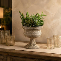 Rustic Iron Planter Retro Vintage Pedestal Vase Weather-Resistant for Hotel