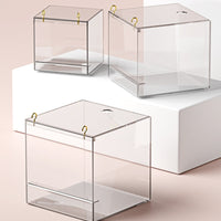 Easy to Clean Acrylic Bird Bathing Enclosure Parrot Bath Tub Leak Proof Bird Enclosure Shower Box Space-Saving for Parrots, Budgies