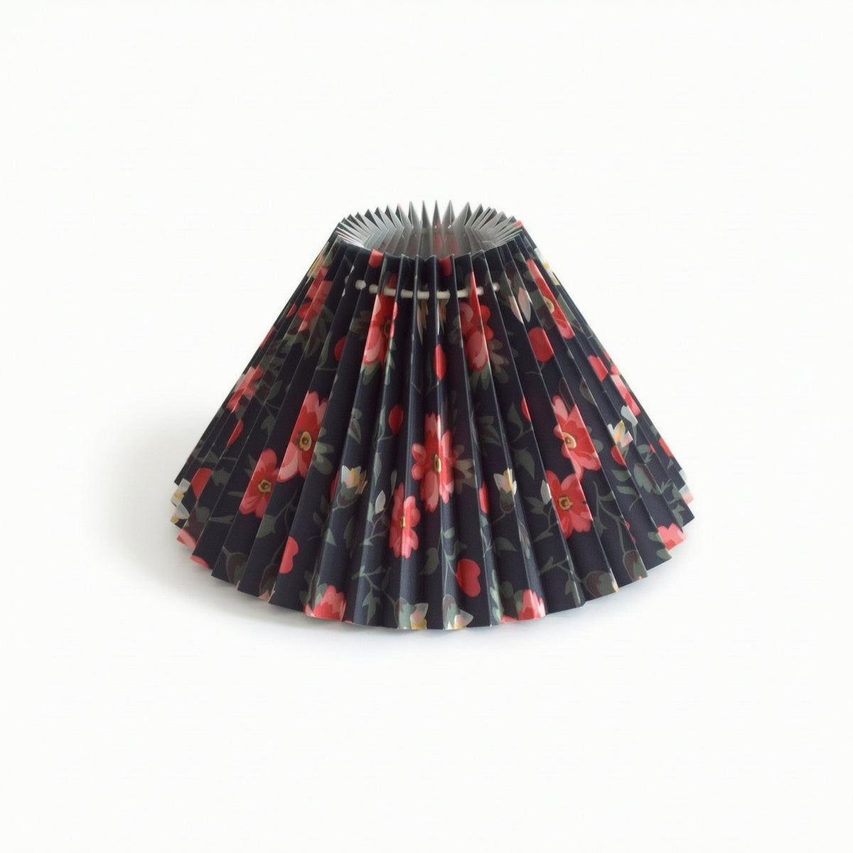 Easy to Install Tapered Pleated Lampshade Decorative E27 Pleated Shade Soft Textile Lampshade with Iron Frame Resilient for Homeowners, Bedrooms, Hotels, Pendant Lights
