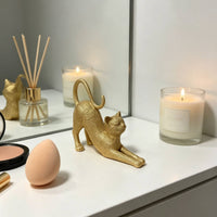 Embossed Stretching Cat Figurine Cat Figurine Room Accentuation for Tabletop Display