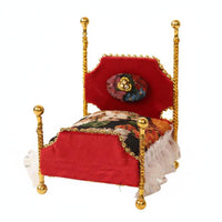 3 Pieces European Design 1:12 Scale Bed Set Ornate Gold Trim Mini Princess Bed Floral Textile Mini Sofa Set Realistic Details for Collectors, Model Room