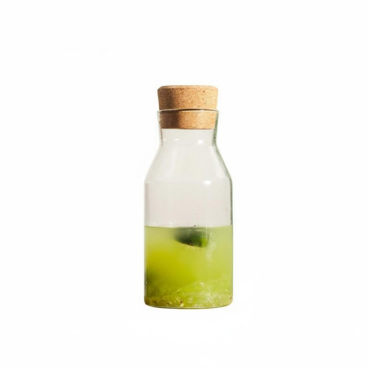 Heat and Cold Resistant Cork Stopper Glass Bottle Good Seal High Borosilicate Glass Carafe Minimalist Design for Hotel, Refrigerator, Office