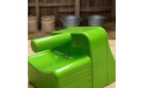 Green Plastic Feed Shovel Ribbed Grip Feed Shovel Thickened Body Open-Front Scoop Integrated Handle