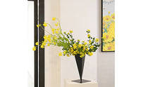 Triangular Iron Vase Geometric Metal Vase Heavy Duty Home Decor