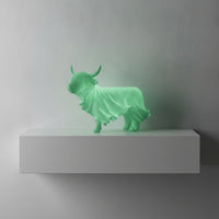 Horned Bovine Statue Spooky Horned Bovine Statue with Curved Protrusions Resin Spectral Figurine for Collectors, Halloween, Entryway