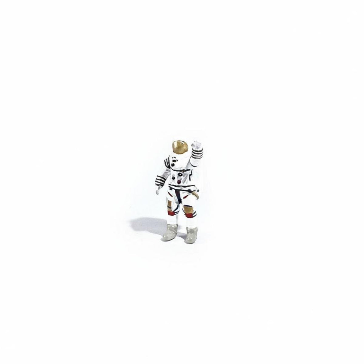 1:64 Astronaut Figure Collectible Space Explorer Model Tiny Astronaut Decoration Highly Detailed Miniature Figurine Hand-Painted