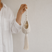 Handmade Macrame Plant Hanger, Hand-Woven Fiber Hanging Basket, Breathable Bohemian Hanging Planters for Air Plants, Indoor Outdoor Home Decor