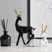 2 Pieces Modern Design Deer Statue Set Light Luxury Geometric Deer Statue Great Gift Idea for Couples, Office Desktop, TV Cabinet, Bookshelf