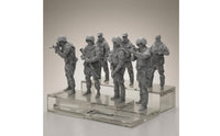 7 Pieces Unpainted Resin Soldiers One-Piece Three-dimensionalPrinted Infantryman Models Detailed Troop Miniatures for Painting, Display