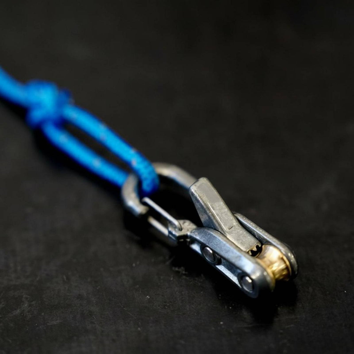 Paracord Tensioner Adjustable Cord Tightener Heavy Duty Carabiner Rope Clamp for Hiking