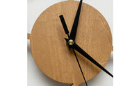 Battery Operated Hollow Wooden Clock Easy to Hang Silent Non-Ticking Clock Lightweight Vintage Design Timepiece for Living Room, Home Decor, Bedroom, Office