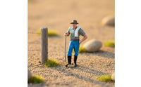 Photo Prop 1:64 Scale Figure Lifelike Textures 1:64 Figure Realistic Details Miniature Scene Person for Photography