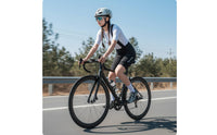 Breathable Cycling Bib Shorts Close-Fitting Bib Shorts with Padded Chamois Sleeveless Cycling Bibs Comfortable for Women, Cyclists, Training, Commuting