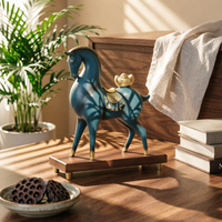 Horse Statue Gift Suggestion Horse Figurine Feng Shui for Living Room, Cabinet