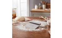 Long-Lasting Stainless Steel Pastry Cutter Easy to Clean Kitchen Utensil Non-Slip Handle for Bakery