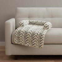 Multi-Use Striped Feline Couch Mat Warm Couch Pet Bed Mat Thick Accessible Pet Bed Easy to Clean for Cats, Small Dogs