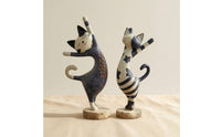 2 Pieces Cat Figurines with Bases Vintage-Style Cat Figurines Sculpture Hand-Painted Figurine Textured for Collectors, Bookshelf