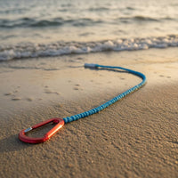 2 Pieces Coiled Paddle Leash with Carabiner Elastic Kayak Paddle Leash Lightweight Easy to Use for Kayakers, Kayaking