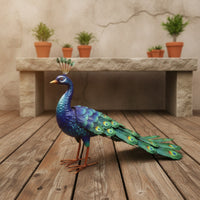Garden Fowl Statue Outdoor Peacock Sculpture Hand-Painted Garden Statue for Patio