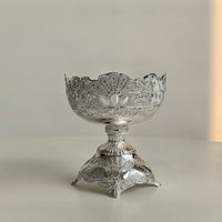 Pedestal Fruit Bowl vintage -Style Fruit Bowl with Pedestal Vintage-Look Dish for Special Occasions