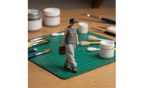 Hand-Painted Resin Figurine 1/64 Scale Bucket Hat Figurine for Dioramas
