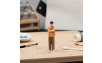 1/64 Scale Male Figure People Figure Realistic Details Hand-Painted Miniature Person for Hobbyists, Dioramas, Sand Tables