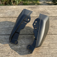 Bolt-on Motorcycle Heat Shields Aerodynamic Motorcycle Deflector Covers Contoured Easy to Install for Motorcyclists, Road Touring