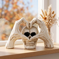 Skeleton with Skeletal Heart Halloween Cranium with Skeletal Hands Resin Cranium Figurine for Bookshelf, Eerie Dwelling