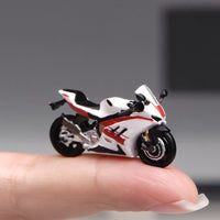 1:64 Scale Motorcycle Model Collectible 1/64 Scale Motorcycle Realistic Miniature Motorbike Model for Hobbyists, Desk Display