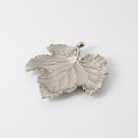 Leaf Tray Textured Metal Tray with Handle Shallow Serving Platter for Entryway