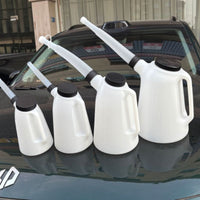 Long Spout Oil Jug Leakproof Graduated Oil Container with Spout Lightweight Graduated Refueling Pot Thickened Wall for Mechanics, Auto Repair Shop, Garage, Workshop
