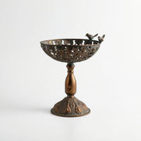 Pedestal Fruit Tray Vintage-Influenced Fruit Bowl with Pedestal Openwork Decorative Holder with Bird for Decorators, Dining Table, Entryway