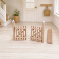 Wooden Dollhouse Gate Hinged Miniature Wooden Gate Mini Fence for Crafters