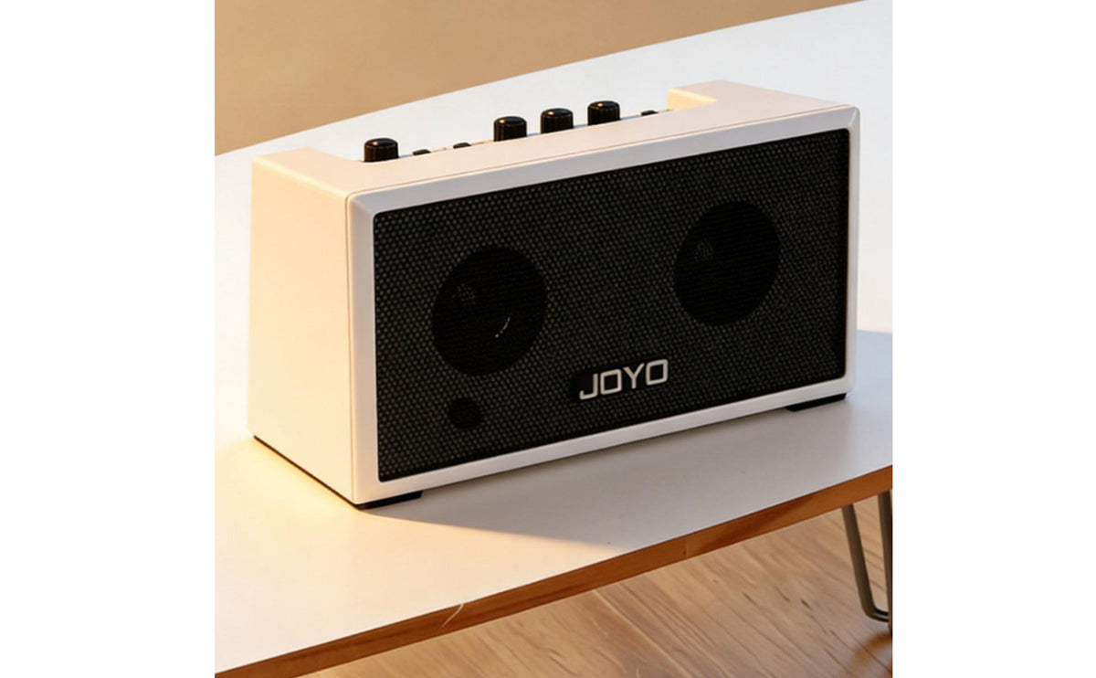 Built-in Battery Electric Guitar Amp Plug-and-Play Bluetooth Guitar Amp Two Channel Practice Amplifier for Outdoor Performance, Travel