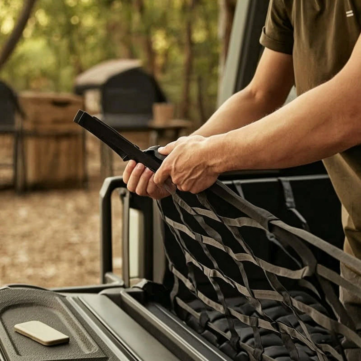 Easy to Install Roof Cargo Net Adjustable Car Roof Net with Straps Long-Lasting Woven for off-Roaders