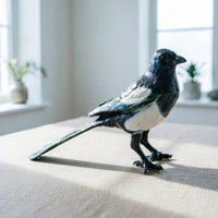 Magpie Figurine Lifelike Bird Figurine with Feather Texture Magpie Model Textured Simulation Bird Realistic for Collectors